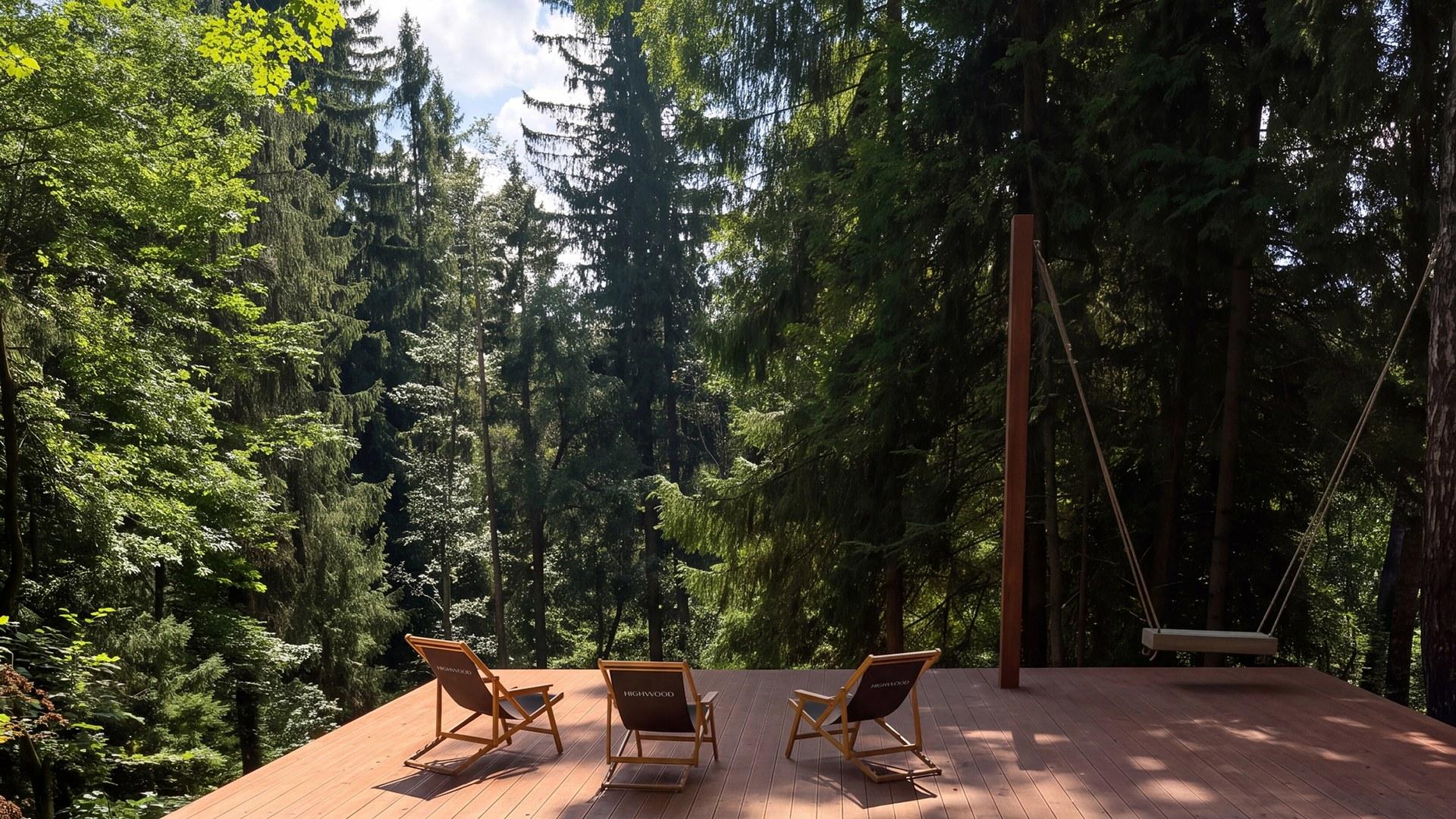Деревянный настил с шезлонгами среди елей — место для отдыха в лесу Highwood Residence
